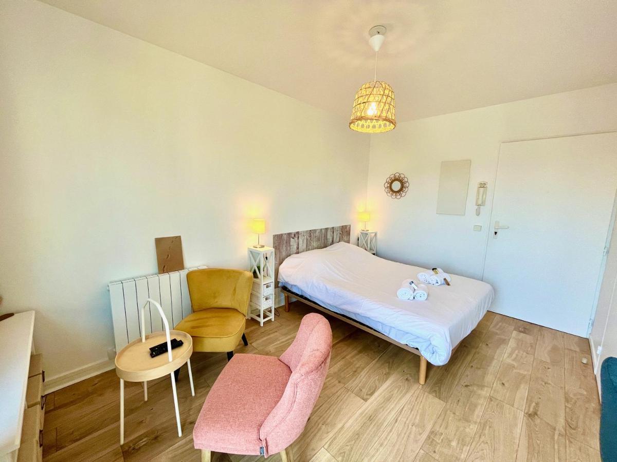 Salm, Coquet Studio Avec Balcon Ouistreham Buitenkant foto